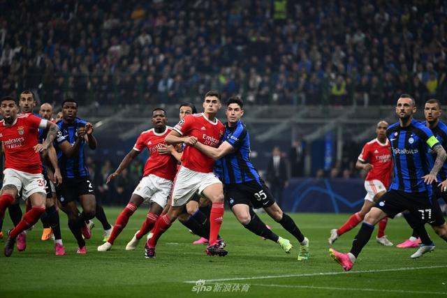 巴萨阵容虽 巴萨阵容虽