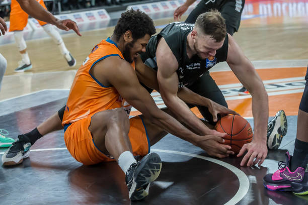 贯穿了全场 贯穿了全场